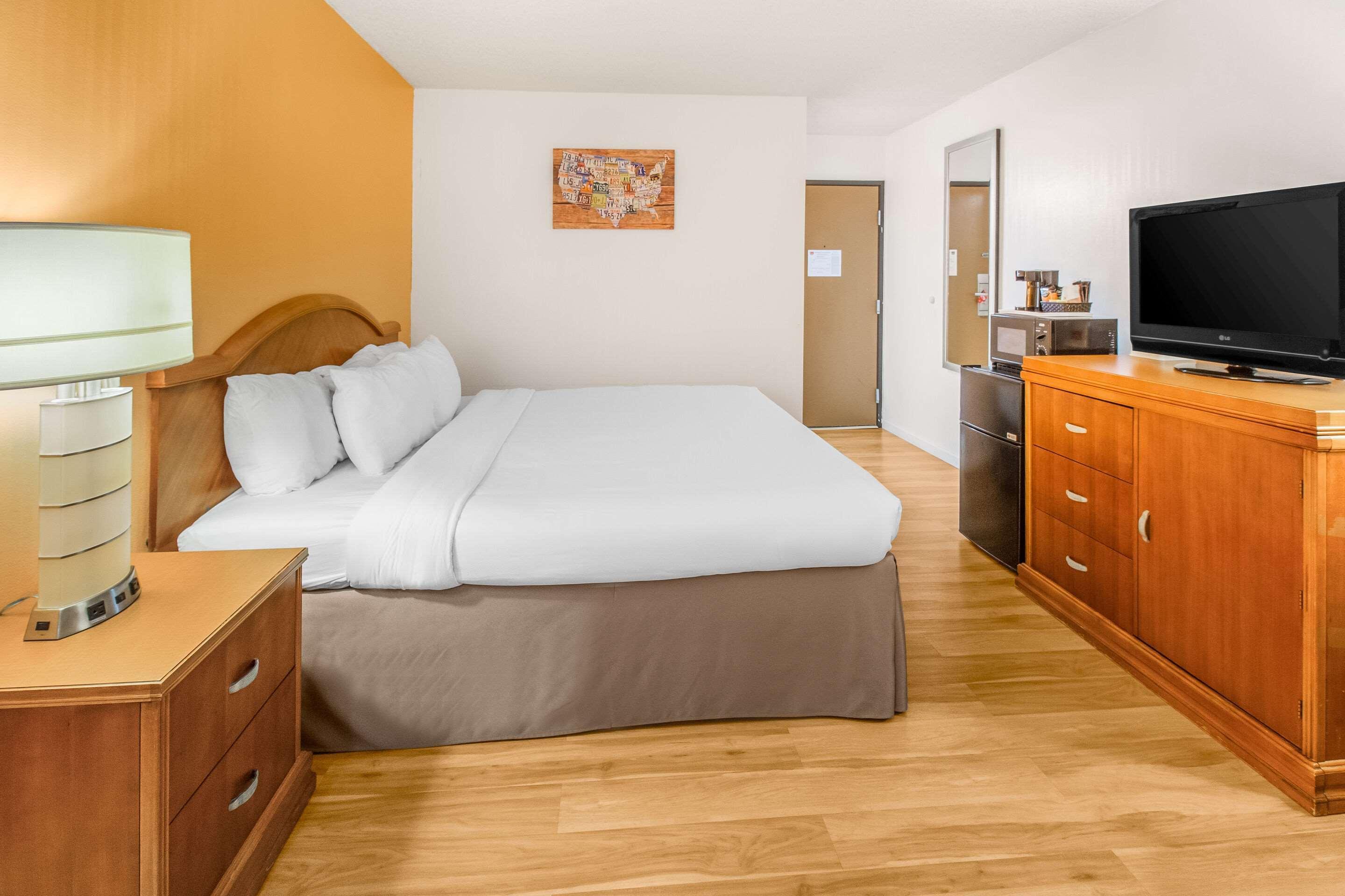 Econo Lodge Alliance Dış mekan fotoğraf