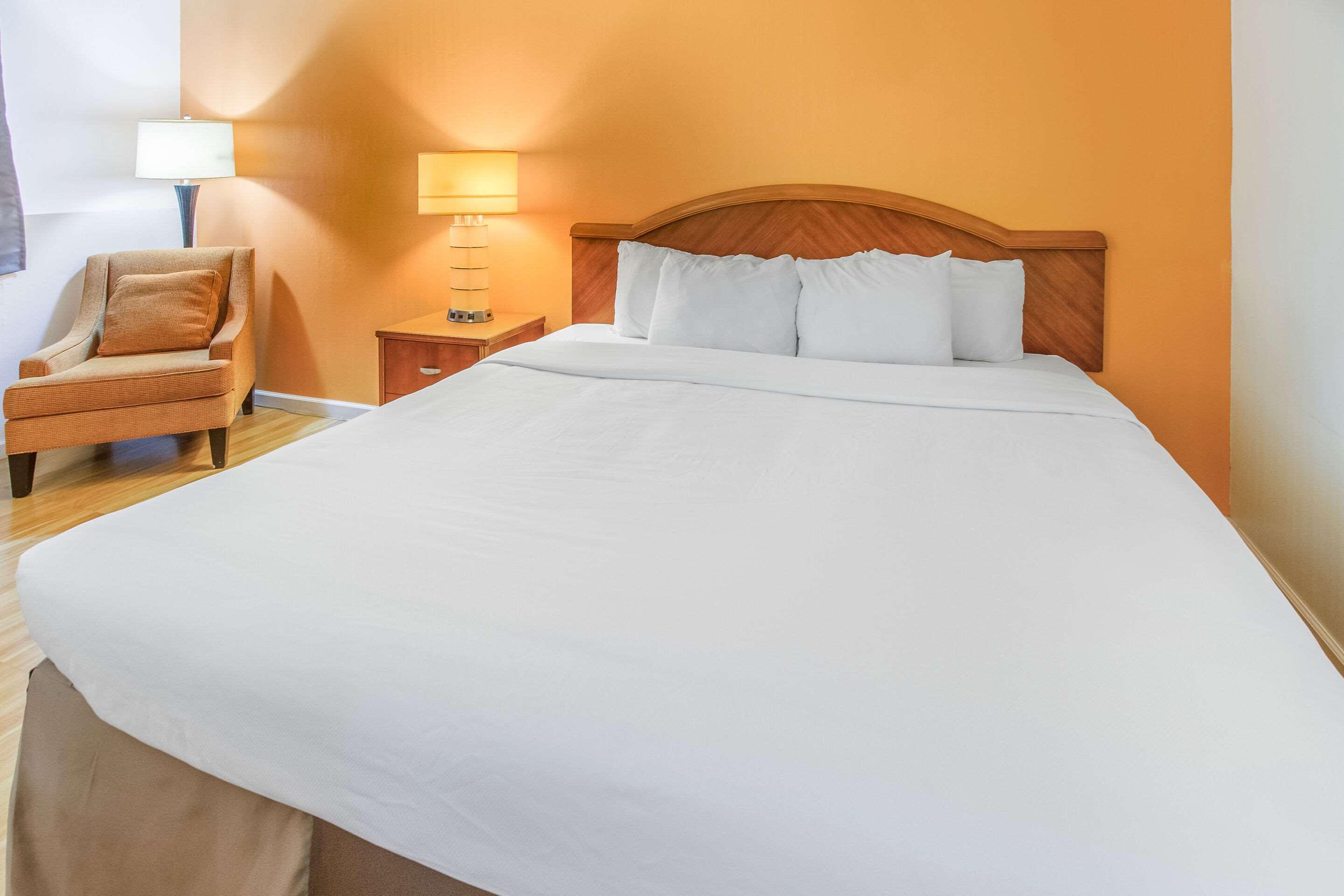 Econo Lodge Alliance Dış mekan fotoğraf