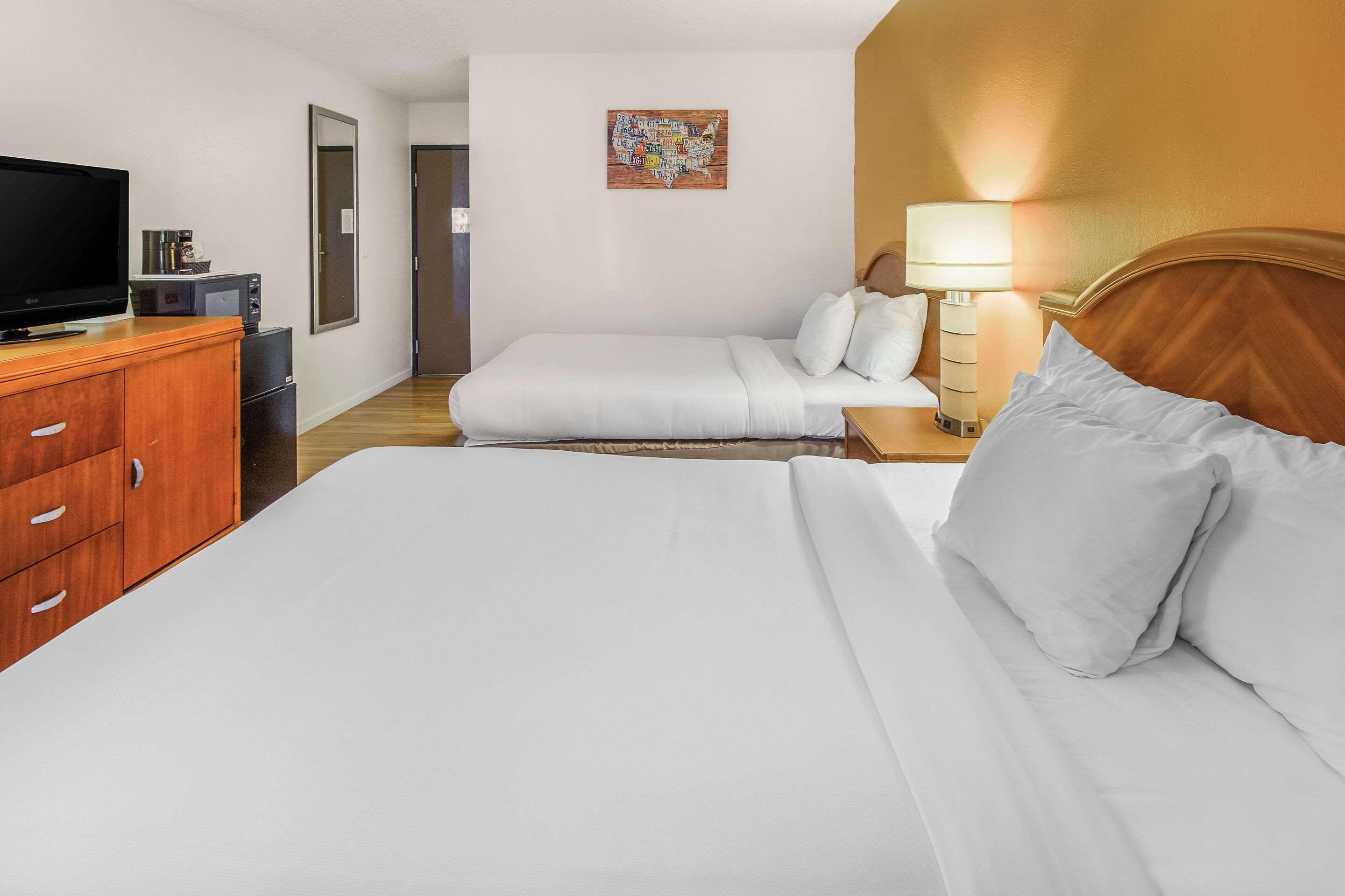 Econo Lodge Alliance Dış mekan fotoğraf