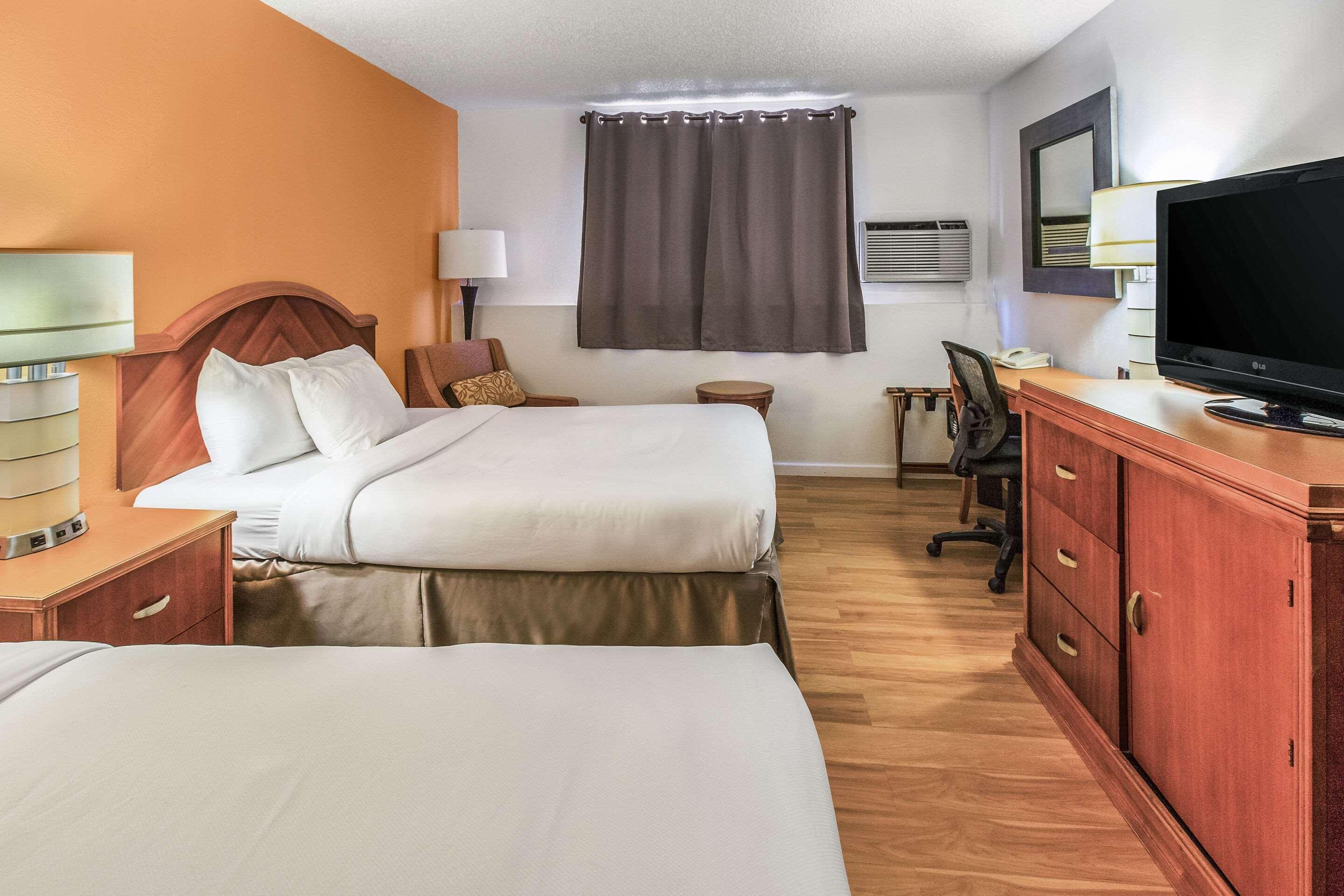 Econo Lodge Alliance Dış mekan fotoğraf