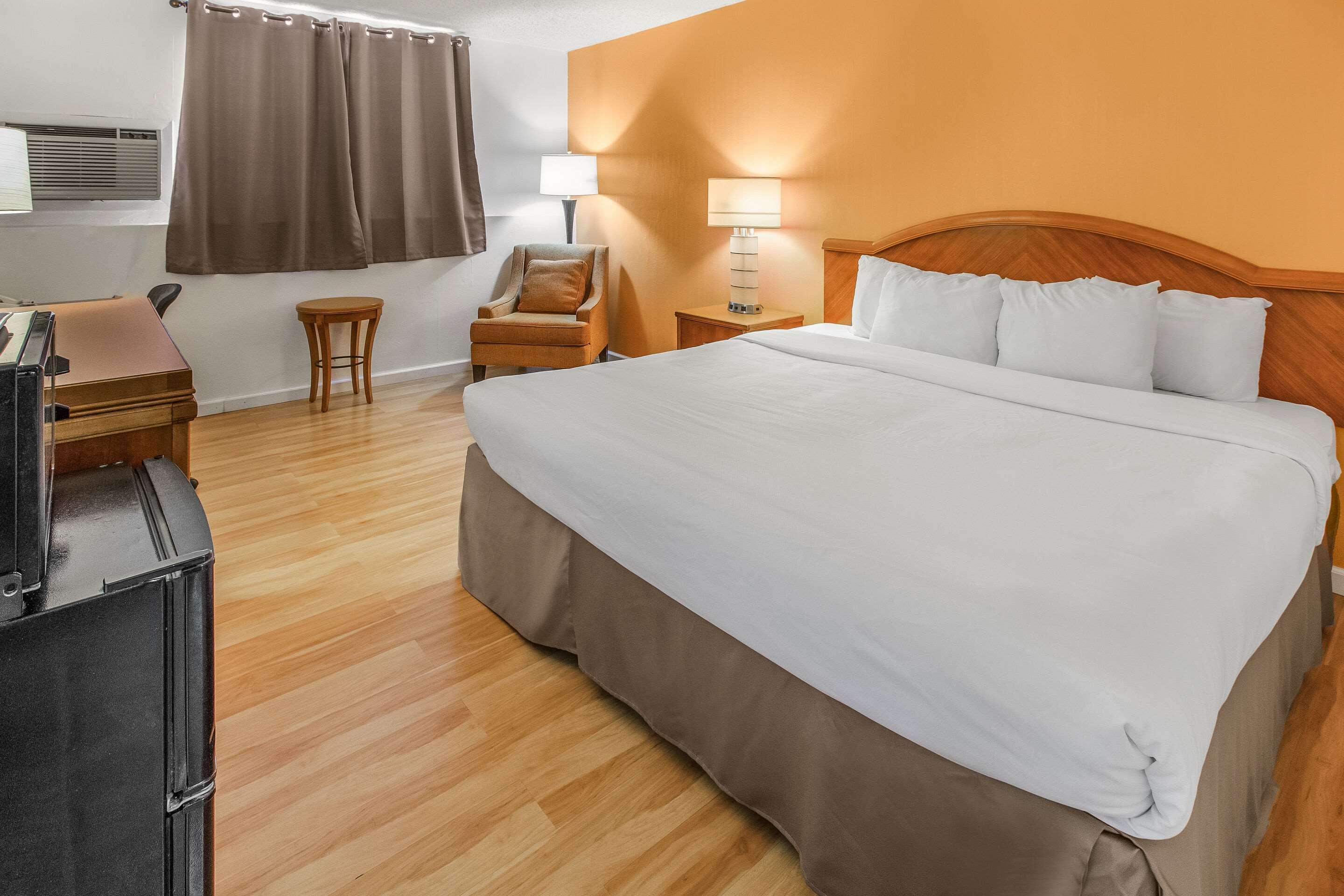 Econo Lodge Alliance Dış mekan fotoğraf